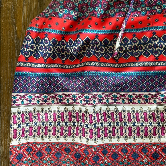 Collective Concepts Women’s Red and Blue Patterned Button Down Halter Top Size M - Picture 3 of 8